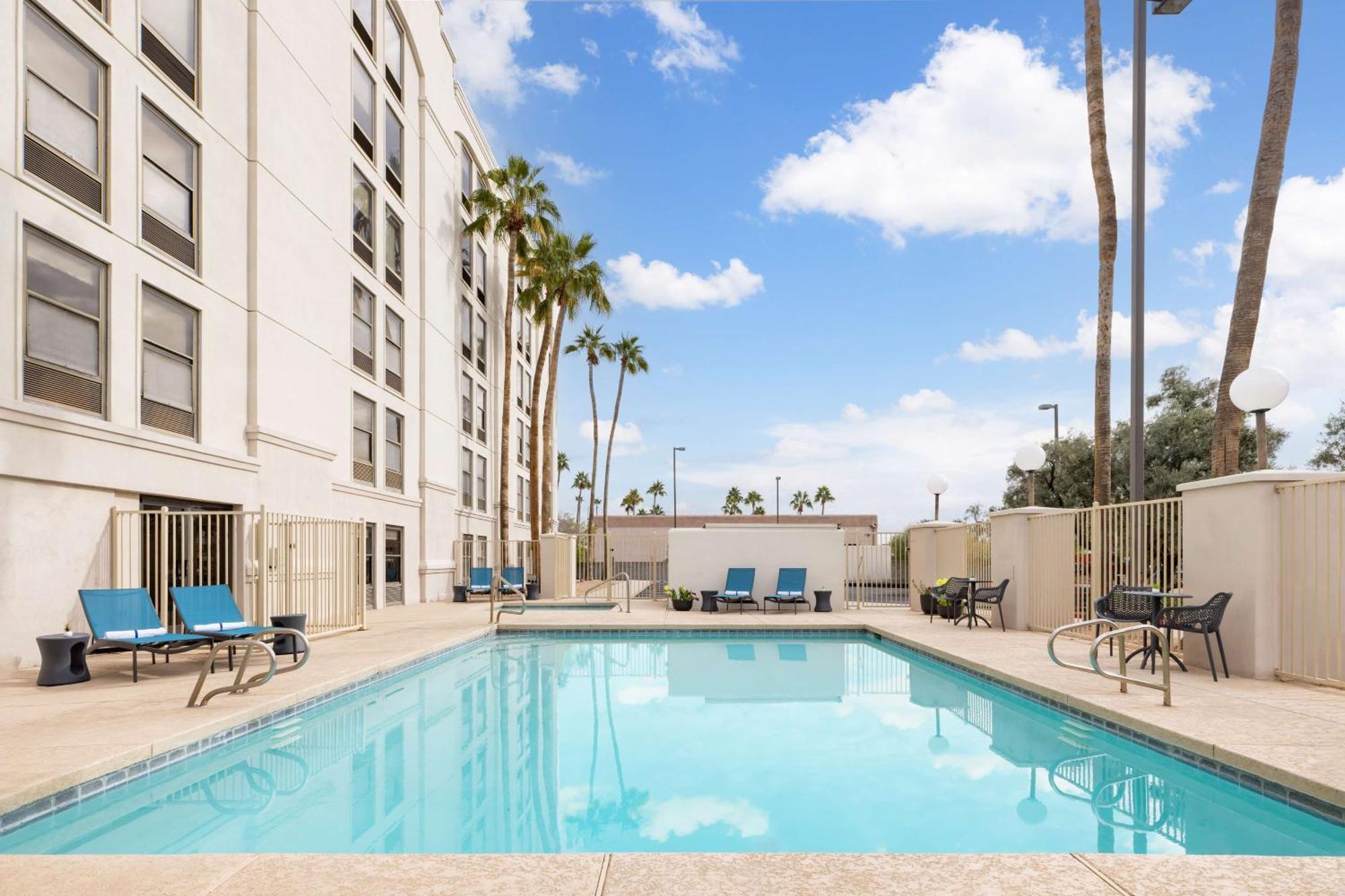 Hampton Inn Phoenix-Чандлер Екстер'єр фото