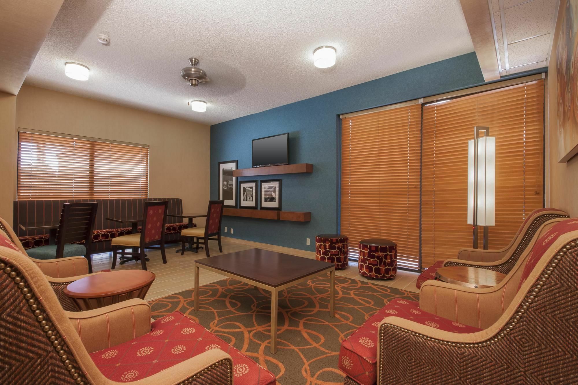 Hampton Inn Phoenix-Чандлер Екстер'єр фото